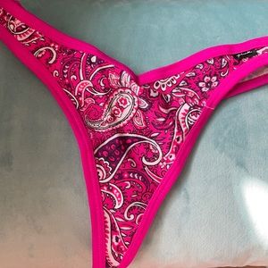 Paisley thong